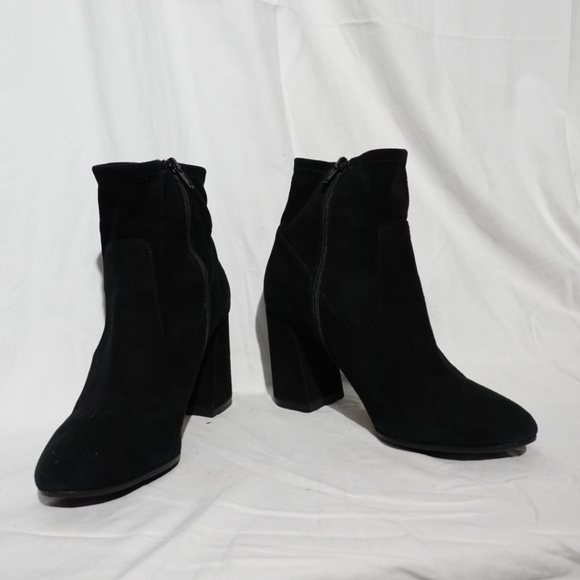 CLUB MONACO Black Stretch Suede Heeled Ankle Boot, size 38 - Picture 4 of 7